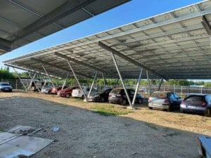 Structuri panouri fotovoltaice acoperis parcari