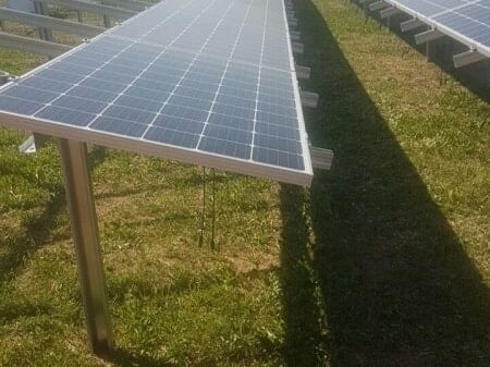 Sistem fotovoltaic cu orientare est-vest