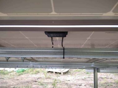Structura montaj panouri fotovoltaice la sol 3V (3 vertical, 2 stalpi)